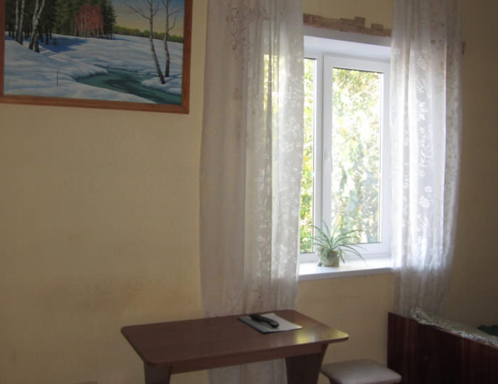 Кровать в 5-местном общем мужском номере - Гостевой дом «Виктория» Барнаул