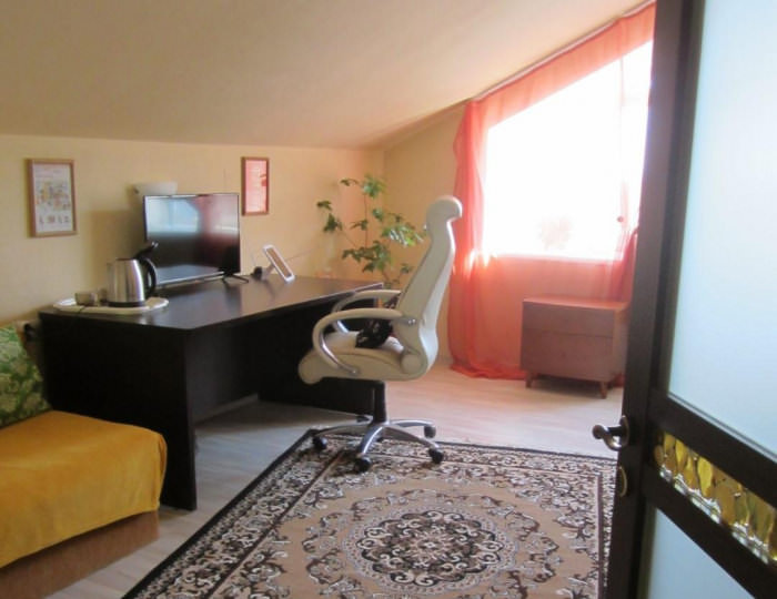 Номер люкс с 1 двуспальной кроватью - Гостевой дом «Виктория» Барнаул