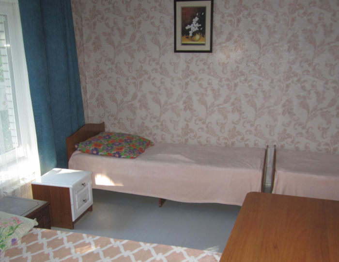 Кровать в 4-местном общем номере - Гостевой дом «Виктория» Барнаул