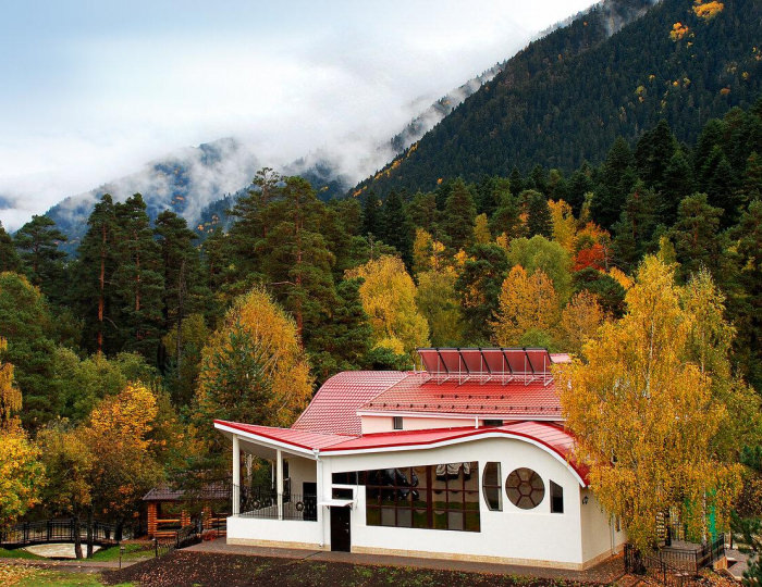 Пансионат «Красная скала» Архыз