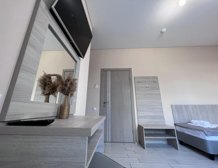 3-местный номер улучшенный 1 этаж - Отель Moon / Мун Геленджик