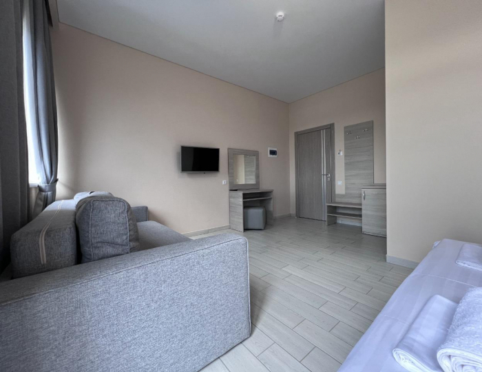 4-местный номер люкс с балконом - Отель Moon / Мун Геленджик