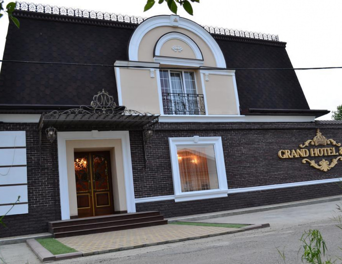 Grand Hotel Майкоп / Гранд отель Майкоп