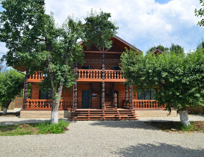 База отдыха «Барская Усадьба» Каменномостский