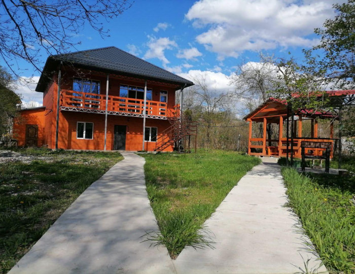 Гостевой дом «Хижина» Каменномостский