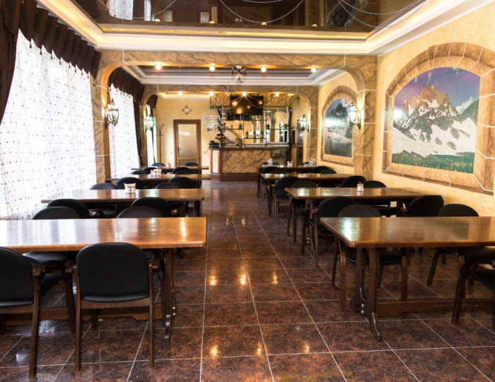 Рестораны и бары - Гостиница Green House / Грин Хаус Хамышки