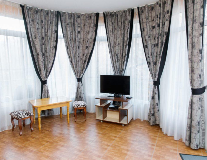 3-комнатный номер стандарт семейный - Гостиница Green House / Грин Хаус Хамышки