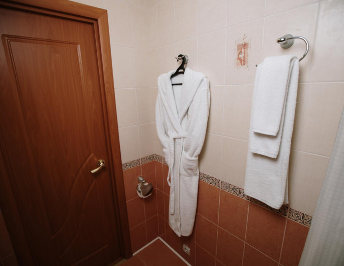 2-комнатный номер люкс с 1 двуспальной кроватью - Мини-отель «Причал» Яровое