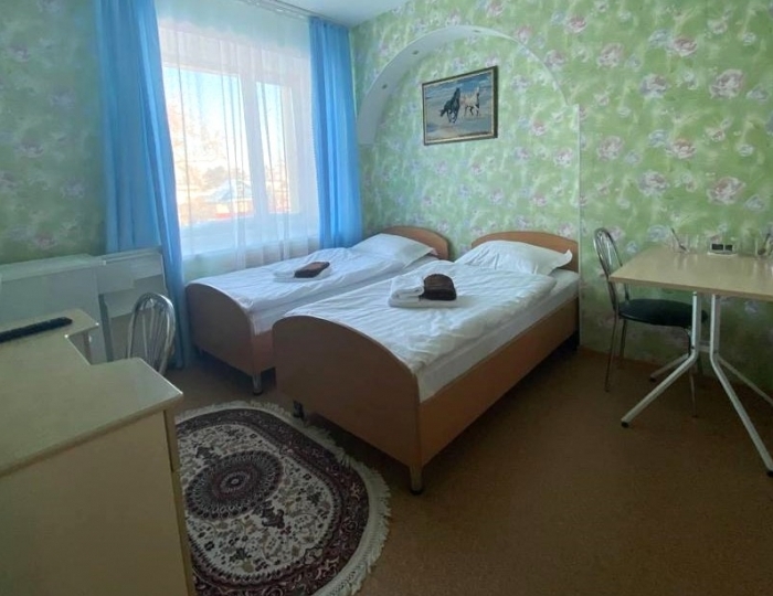 1 категория 4-местный 2 комнатный - Отель «Дилижанс» Яровое