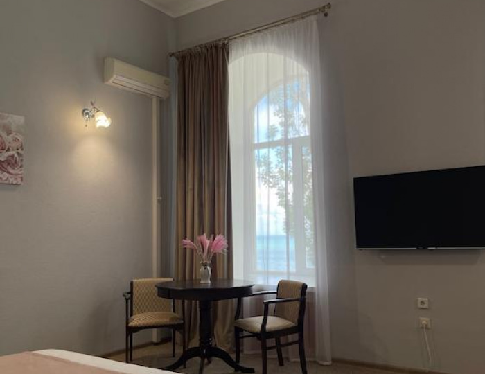 1-комнатный номер люкс - Гостиница «Мирас» Евпатория