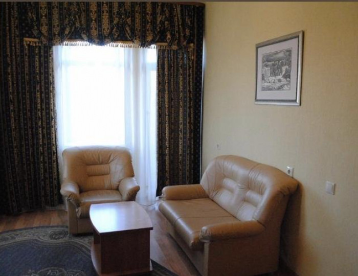 Номер полулюкс (с завтраком) - Гостиница «Аристократ» Сергиев Посад