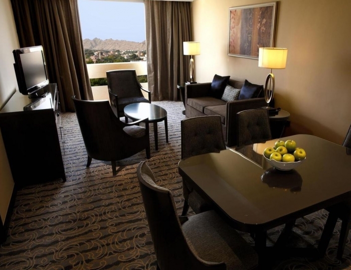 Radisson Blu Hotel & Resort, Al Ain 4 звезды, Аль-Айн, ОАЭ