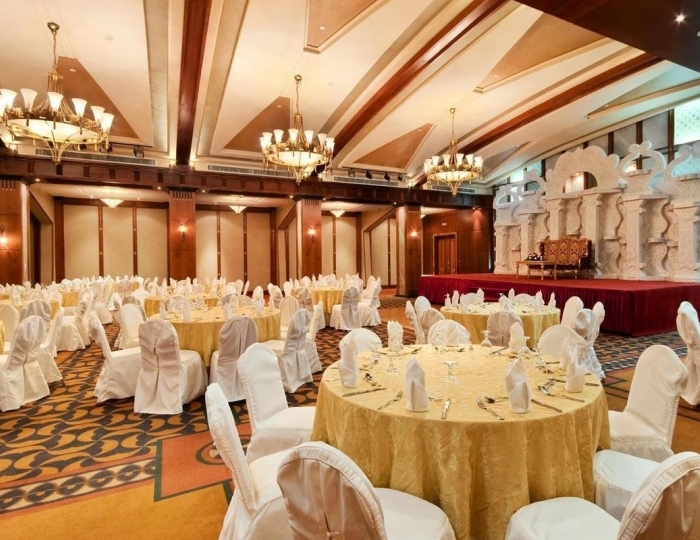 Radisson Blu Hotel & Resort, Al Ain 4 звезды, Аль-Айн, ОАЭ