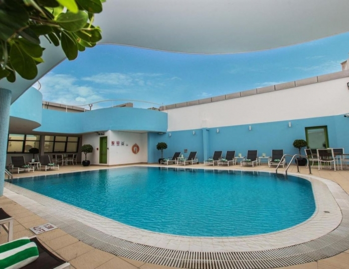 Holiday Inn Abu Dhabi, an IHG Hotel 4 звезды, Абу-Даби, ОАЭ