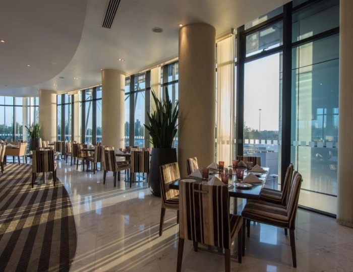 Holiday Inn Abu Dhabi, an IHG Hotel 4 звезды, Абу-Даби, ОАЭ