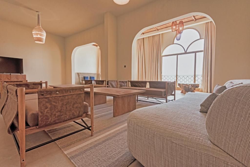 Liwa Hotel 5 звезд, Мезайраа, ОАЭ