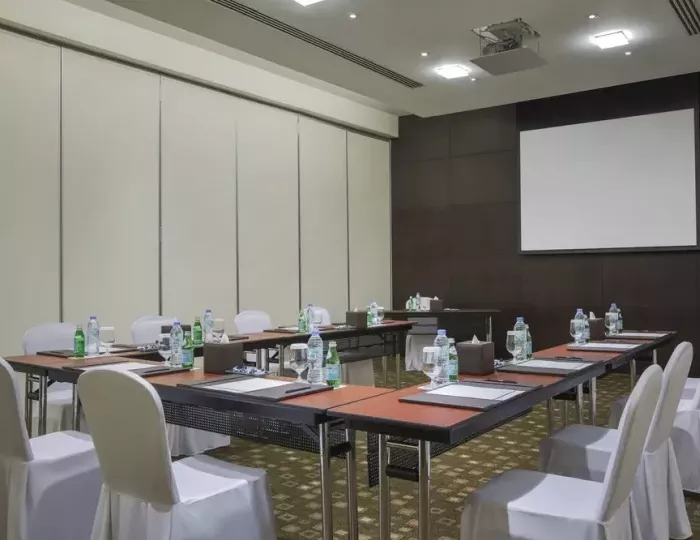 Yas Island Rotana Abu Dhabi 4 звезды, остров Яс, ОАЭ