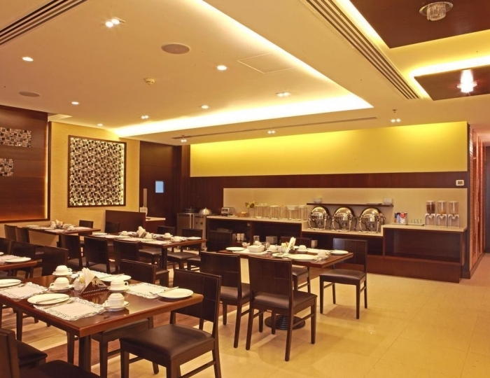 Al Waleed Palace Hotel Apartment Al Barsha, Дубай, ОАЭ