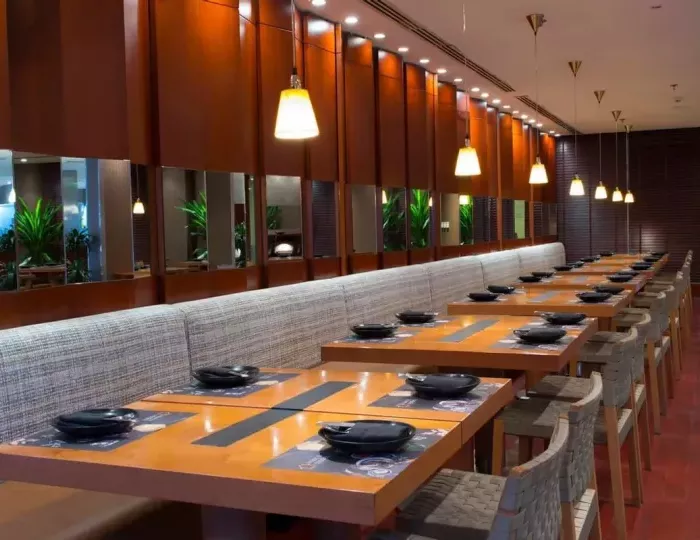 Two Seasons Hotel & Apartments 4 звезды, Дубай, ОАЭ