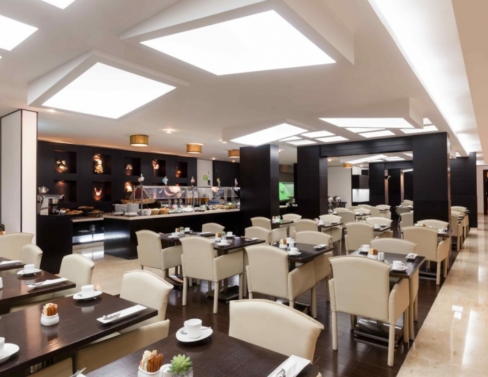 Holiday Inn Dubai Al Barsha 4 звезды, Дубай, ОАЭ