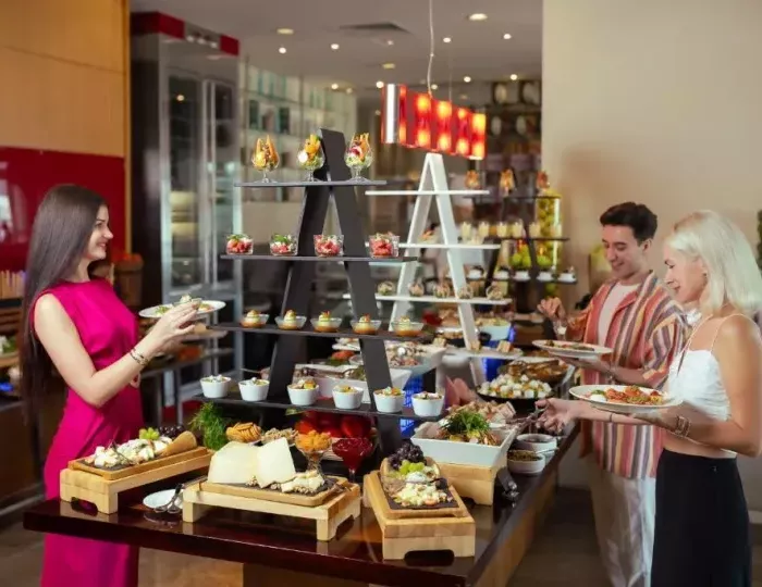 Media Rotana Dubai 5 звезд, Барша Хейтс (Теком), ОАЭ