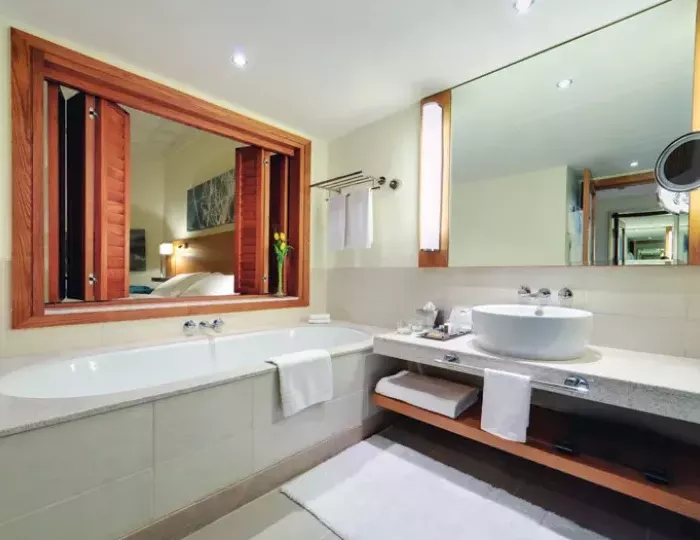 Movenpick Hotel Jumeirah Beach 5 звезд, Дубай, ОАЭ