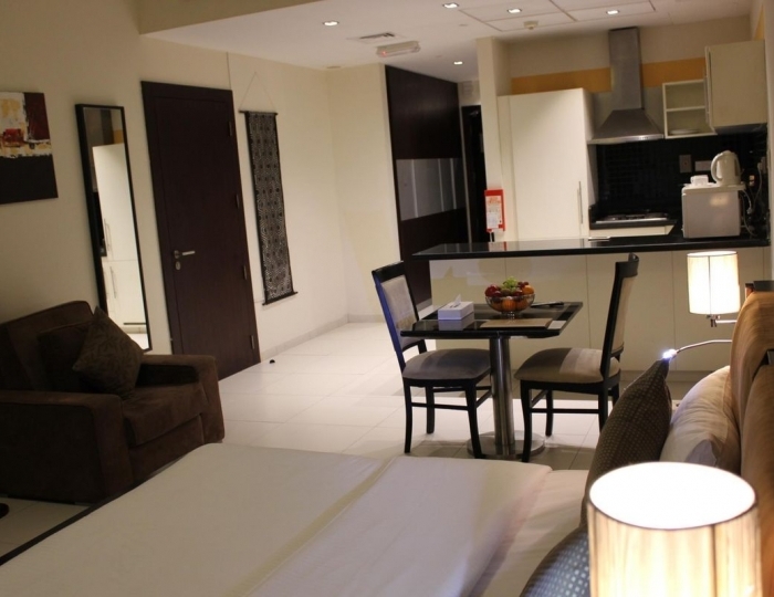 Royal Ascot Hotel Apartment - Kirklees 2, Бур Дубай, ОАЭ