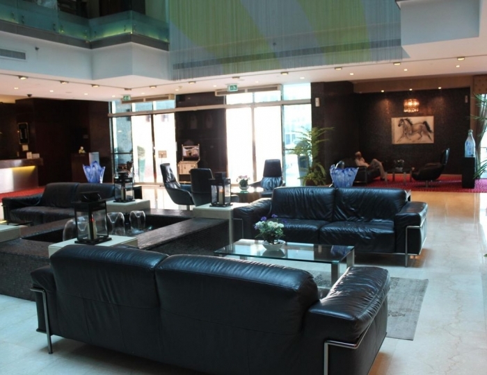 Royal Ascot Hotel Apartment - Kirklees 2, Бур Дубай, ОАЭ