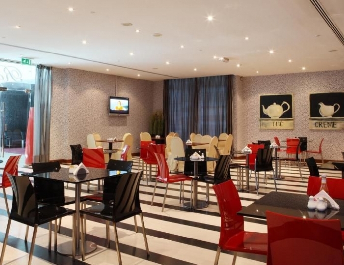 Royal Ascot Hotel Apartment - Kirklees 2, Бур Дубай, ОАЭ