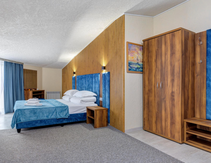 4-местные апартаменты студия с кухней (мансарда) - Гостевой дом «Яна» Геленджик