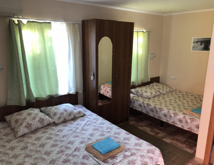 4-местный номер комфорт семейный - Гостевой дом «На Школьной 40» Архипо-Осиповка