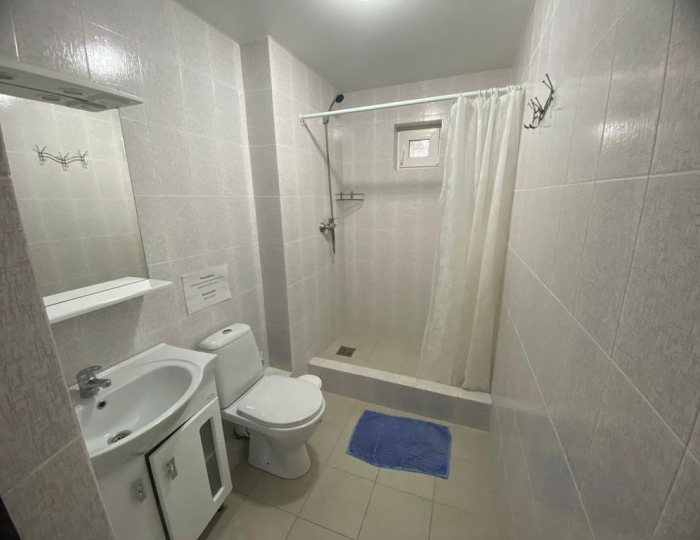 Комната стандарт с 1 односпальной и 1 двуспальной кроватью №6 - Гостевой дом «На Тургенева» Геленджик