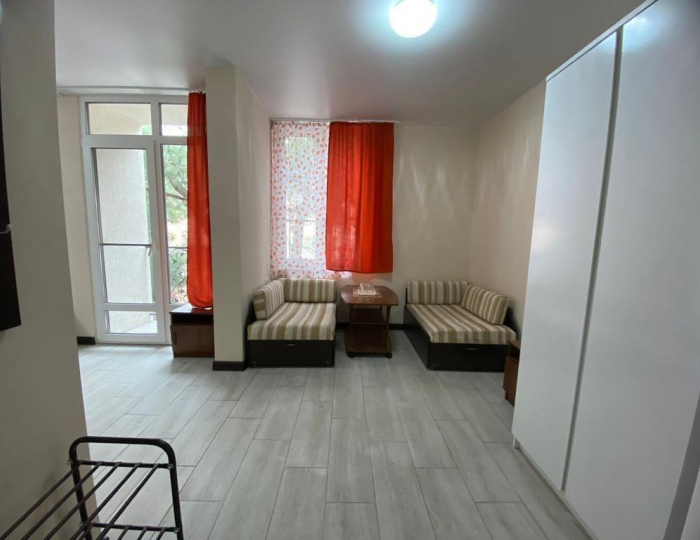 Комната стандарт с 2 односпальными и 1 двуспальной кроватью - Гостевой дом «На Тургенева» Геленджик