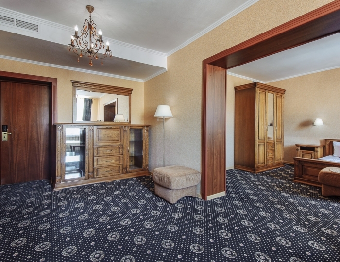 Люкс Премиум 2-местный 2-комнатный без балкона - Отель «Маринус» Кабардинка