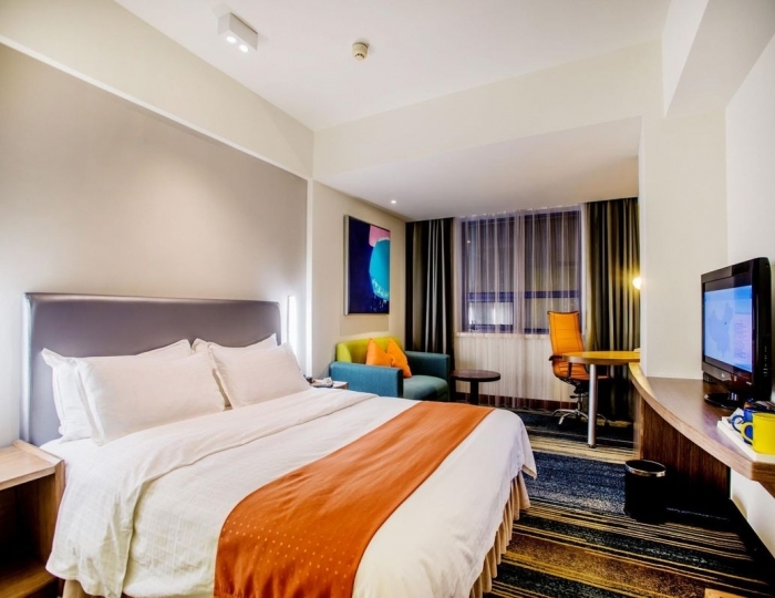 Holiday Inn Express Dalian City Center 3 звезды, Далянь, Китай