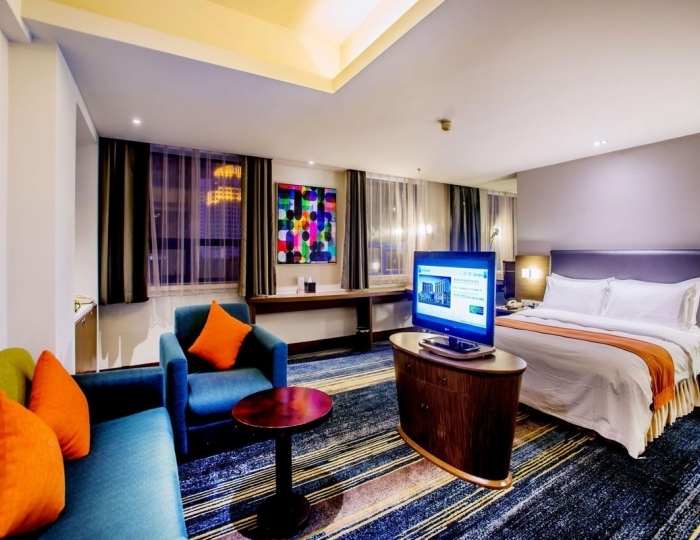 Holiday Inn Express Dalian City Center 3 звезды, Далянь, Китай