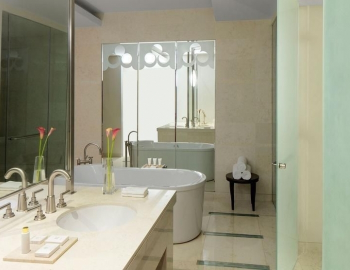 The H Dubai 5 звезд, Дубай, ОАЭ