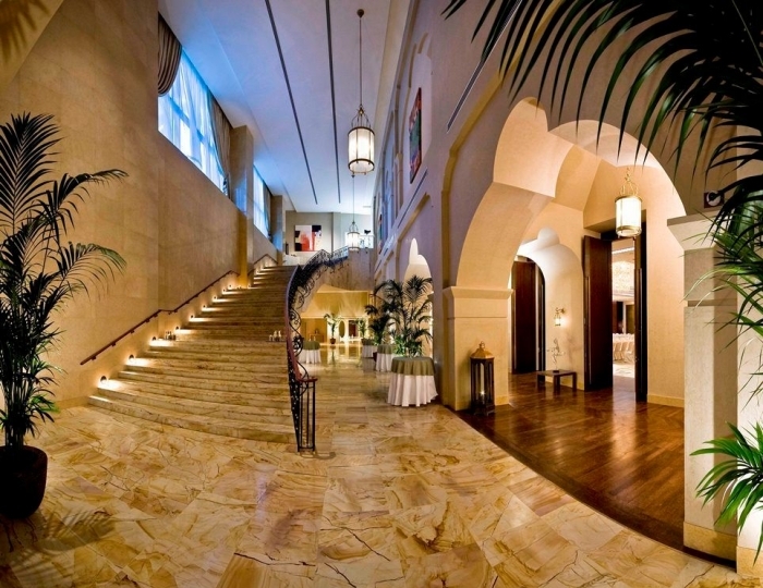 The H Dubai 5 звезд, Дубай, ОАЭ