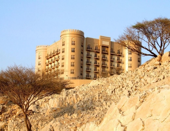 Golden Tulip Khatt Springs Resort & Spa 4 звезды, Рас-эль-Хайма, ОАЭ