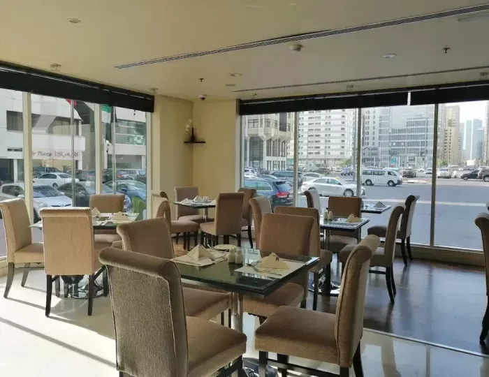 Kingsgate Hotel by Millennium 3 звезды, Абу-Даби, ОАЭ