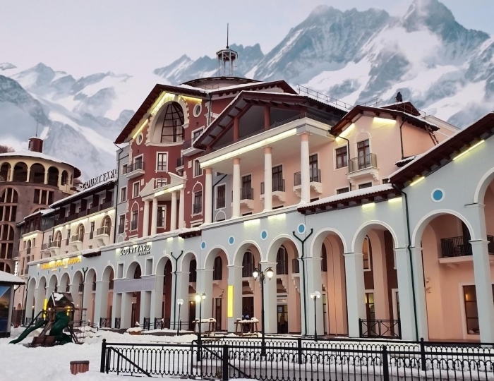 Отель Courtyard Marriott Sochi Krasnaya Polyana / Кортъярд Марриотт Сочи Красная Поляна