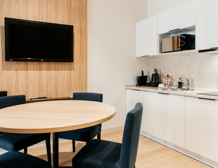 Люкс Гранд с рабочим кабинетом - Отель Courtyard Marriott Sochi Krasnaya Polyana / Кортъярд Марриотт Сочи Красная Поляна