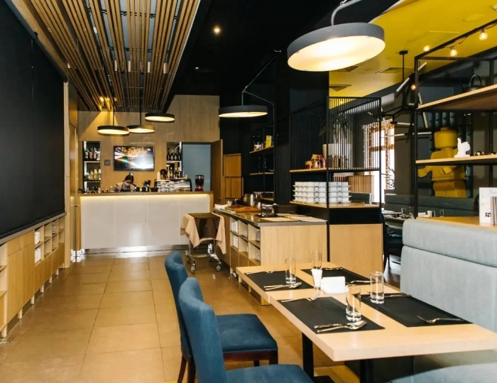 Ресторан «Green&Grill» - Отель Courtyard Marriott Sochi Krasnaya Polyana / Кортъярд Марриотт Сочи Красная Поляна