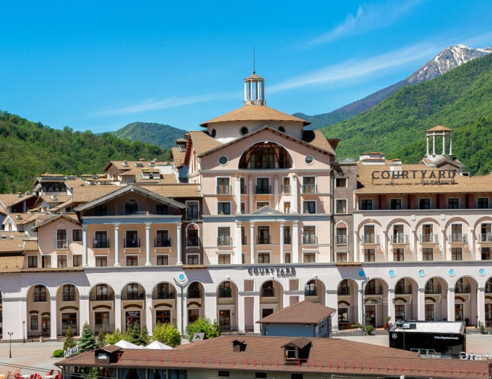 Отель Courtyard Marriott Sochi Krasnaya Polyana / Кортъярд Марриотт Сочи Красная Поляна