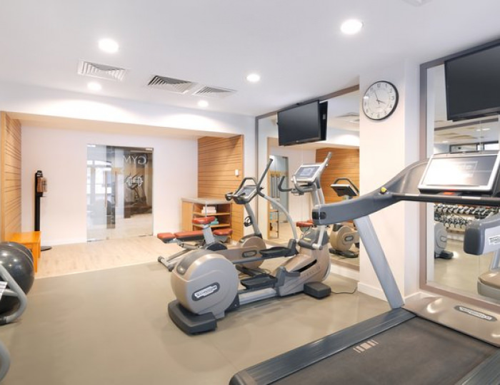 Тренажерный зал - Отель Courtyard Marriott Sochi Krasnaya Polyana / Кортъярд Марриотт Сочи Красная Поляна