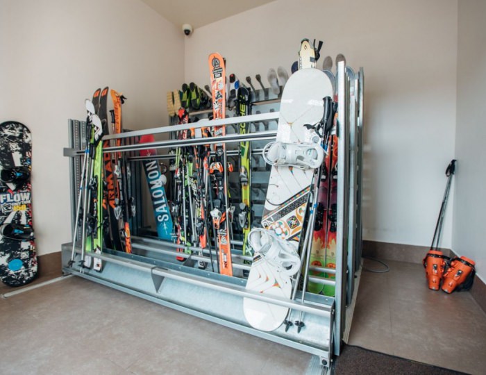 Хранение лыжного снаряжения - Отель Courtyard Marriott Sochi Krasnaya Polyana / Кортъярд Марриотт Сочи Красная Поляна