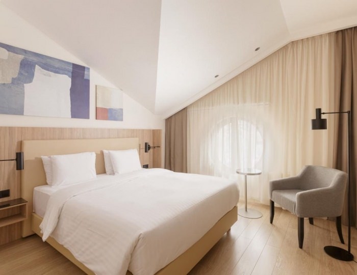 Представительский люкс - Отель Courtyard Marriott Sochi Krasnaya Polyana / Кортъярд Марриотт Сочи Красная Поляна