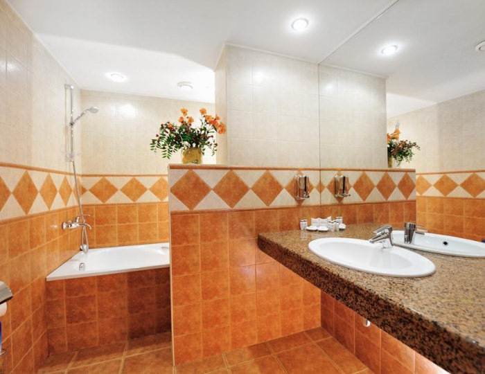 Номер стандарт комфорт с 1 двуспальной кроватью (с завтраком) - Гостиница «Пенза» Пенза