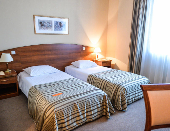 Номер стандарт с 2 односпальными кроватями (с завтраком) - Гостиница HELIOPARK Residence / Гелиопарк Резиденс Пенза