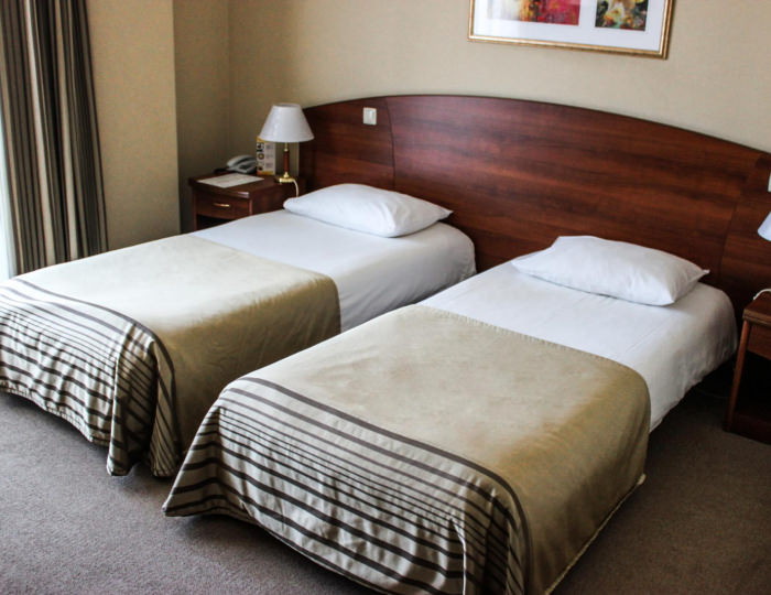 Номер стандарт с 2 односпальными кроватями (с завтраком) - Гостиница HELIOPARK Residence / Гелиопарк Резиденс Пенза